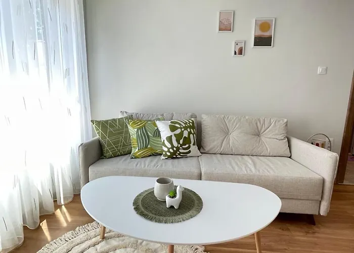 Seven Hills With Optional Parking Appartement *